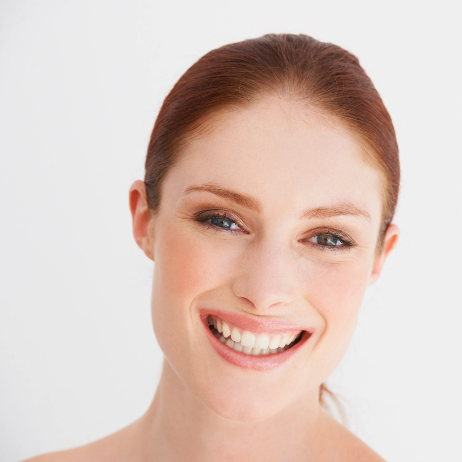 Keep Your Pearly Whites Looking Their Best with Regular Dental Cleaning