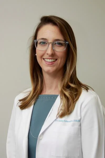 Dr. Kelsey Edmondson